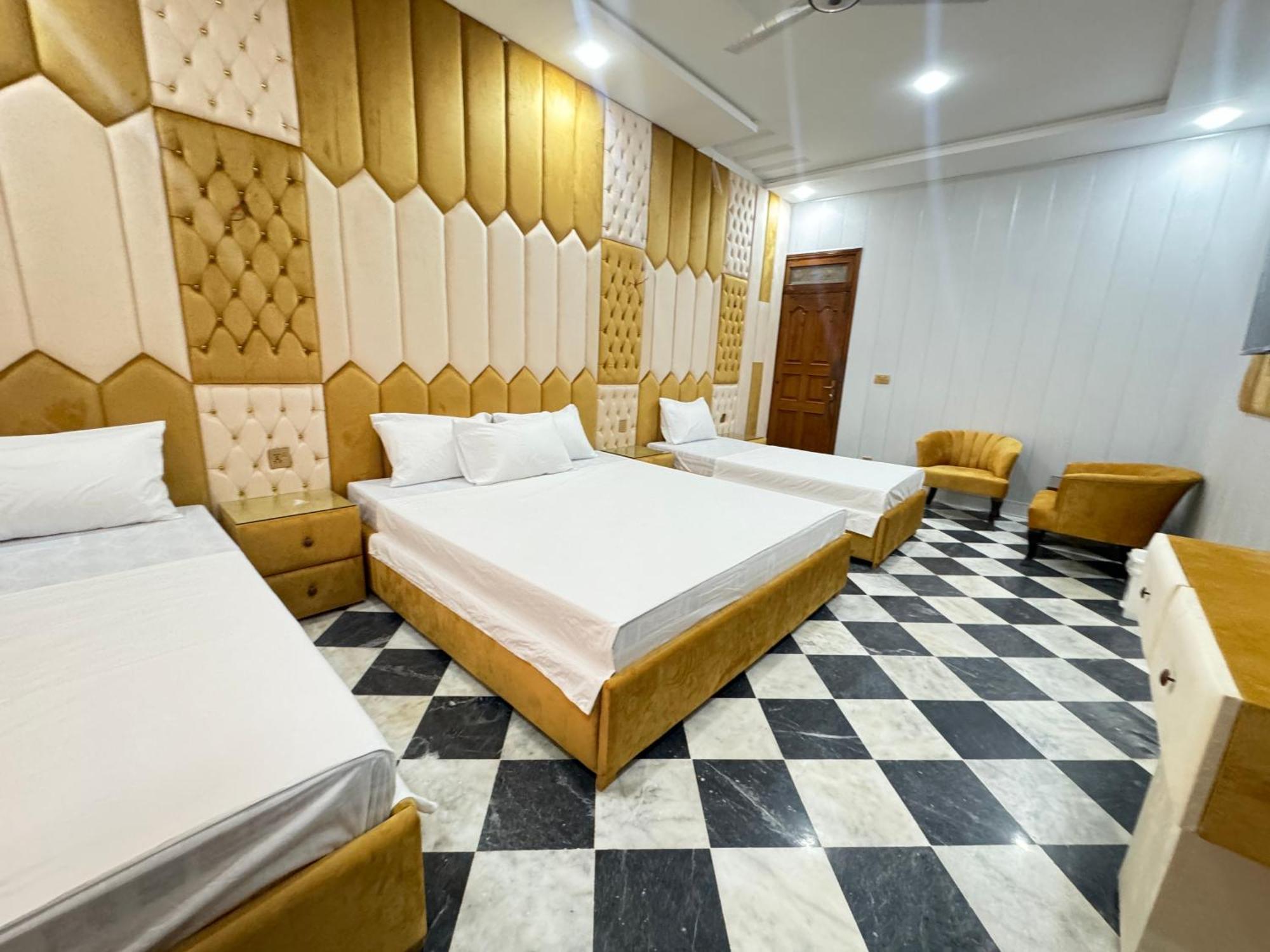 Royal Executive Inn Guest House Iszlámábád Kültér fotó