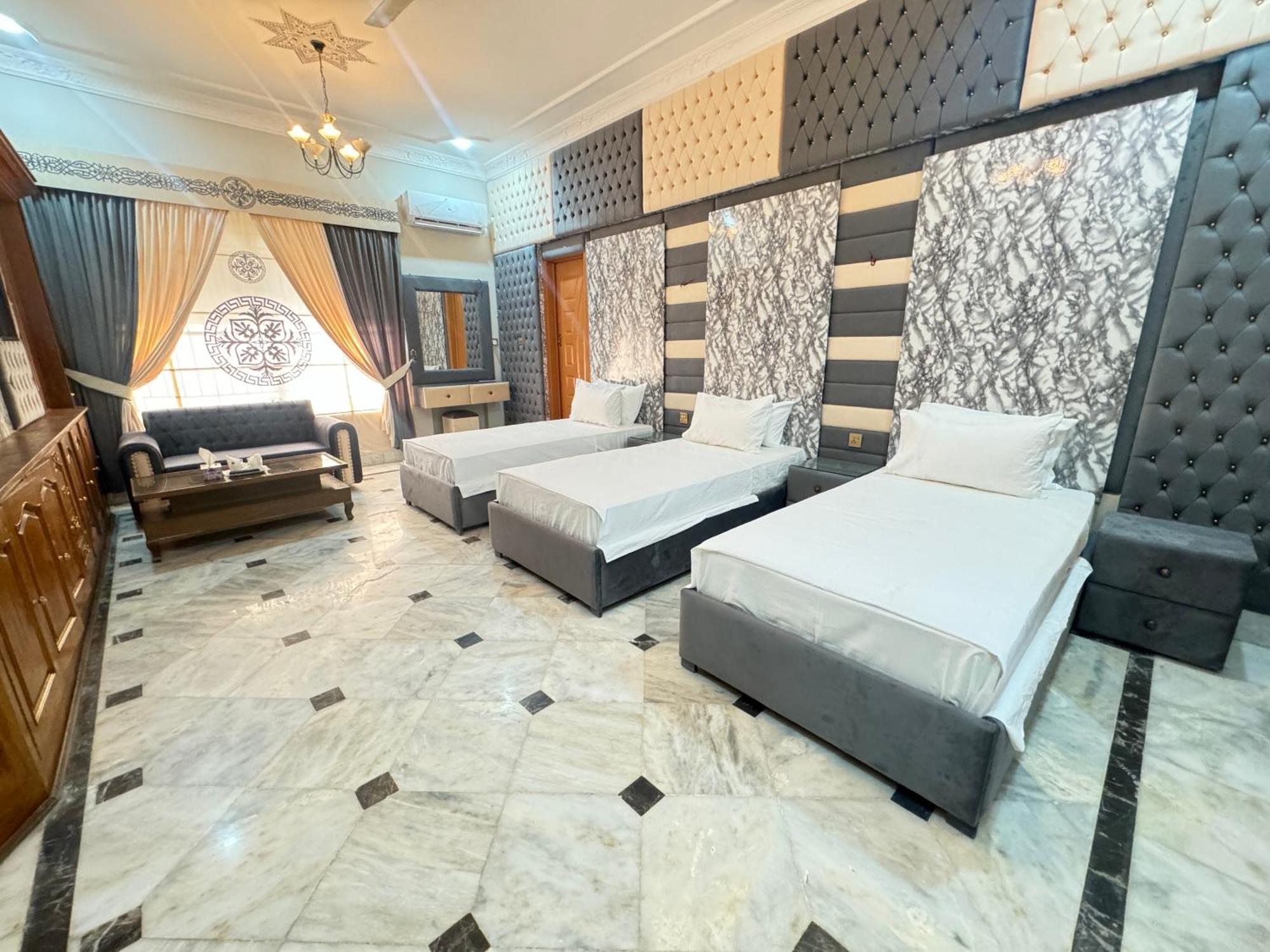 Royal Executive Inn Guest House Iszlámábád Kültér fotó