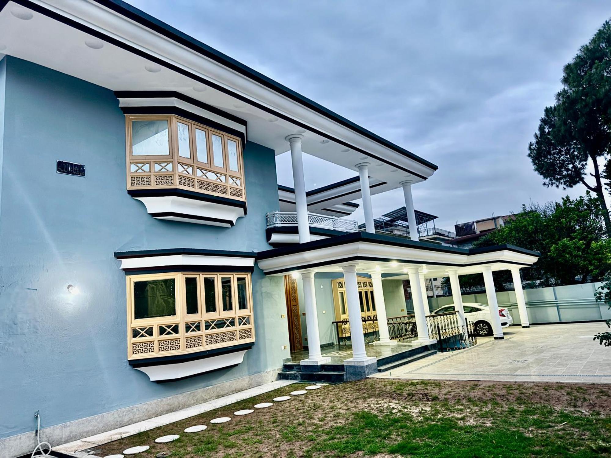 Royal Executive Inn Guest House Iszlámábád Kültér fotó